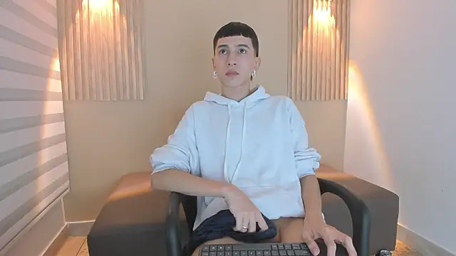 lian_cameron (M twink) - SUPER SHOW