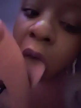 6lue6a6y69 - 6lue6a6y69's free webcam - UK Sex Cams