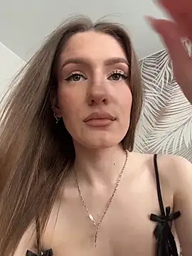 pocket-doll (F teen) - Make me wet so I can take off my panties