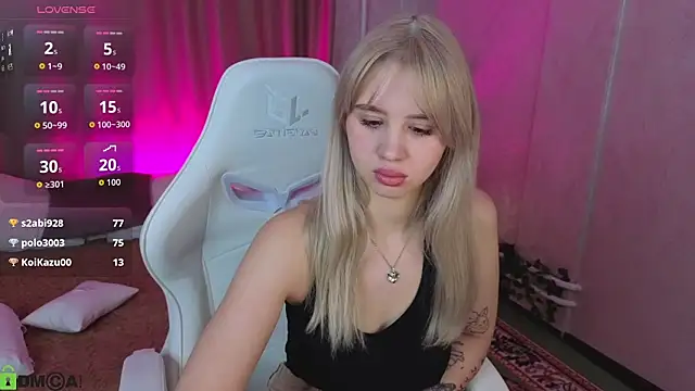 Valerie_Woods webcam