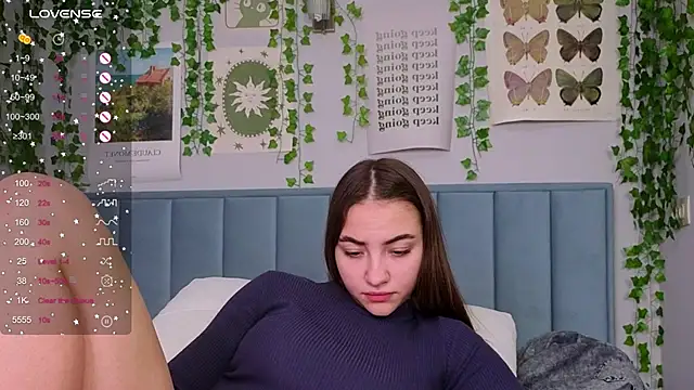 Fit_Brunette_ webcam