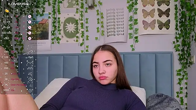 fit_brunette_ - Fit_Brunette_'s free webcam