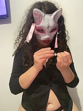 Lucy_YupiSweet webcam