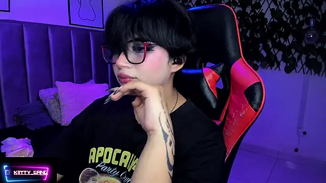 Kitty_Gang webcam