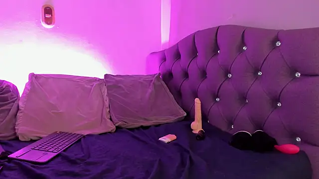 nyx_nayla - Nyx_nayla's free webcam