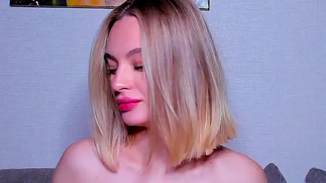 oliviareece - OliviaReece's free webcam