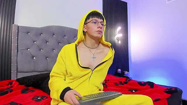 Alexander_Collinss webcam