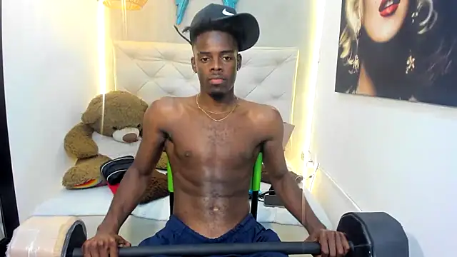 royce_ebony - Royce_ebony's free webcam - UK Sex Cams