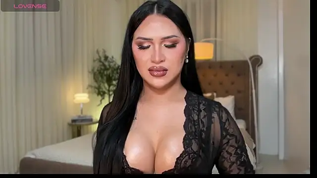 your_majesty_tyra - Your_Majesty_Tyra's free webcam