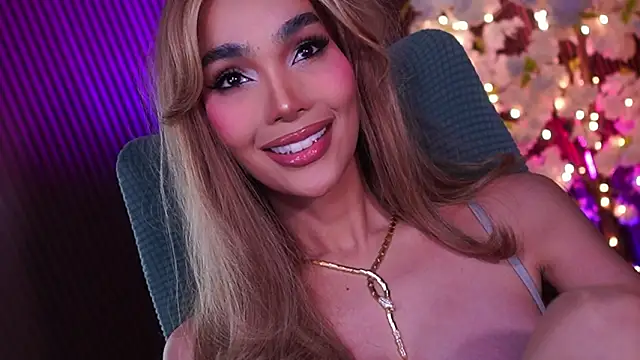 xxforyoureyesonlyxx webcam