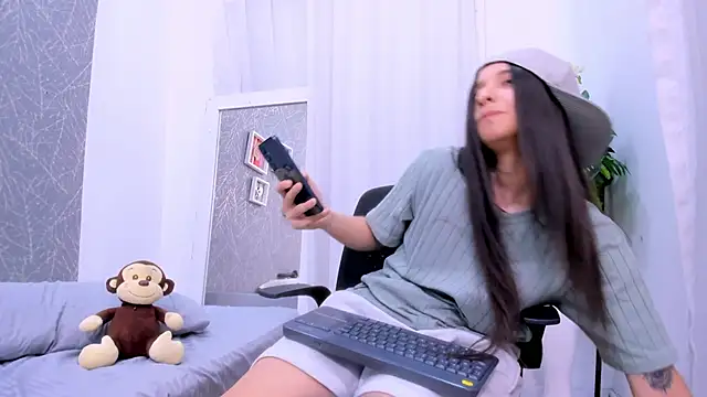 viictoriiasaenz - ViictoriiaSaenz's free webcam