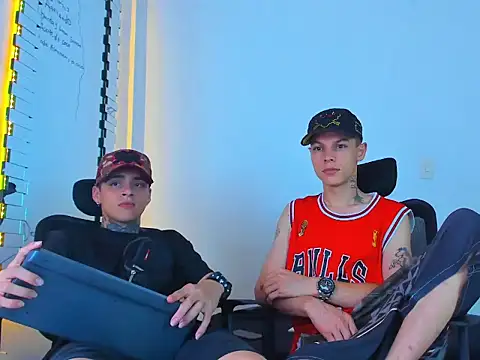 thomas-wil - Thomas-Wil's free webcam