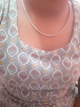 pari_rani7 - Pari_rani7's free webcam