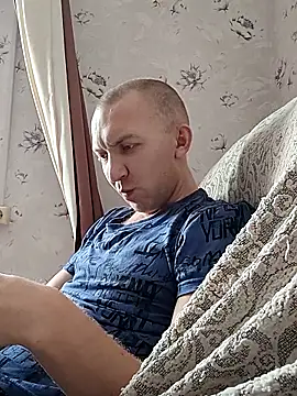 _uncle_mitya-43_ - _uncle_Mitya-43_'s free webcam - UK Sex Cams