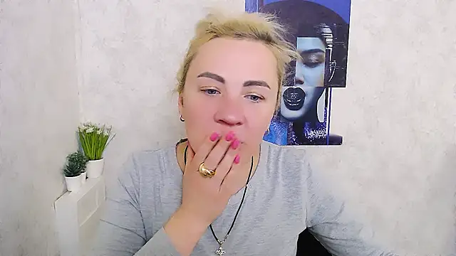 emmacat_ - EmmaCat_'s free webcam