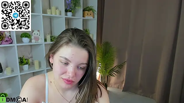 TessaDavidson webcam