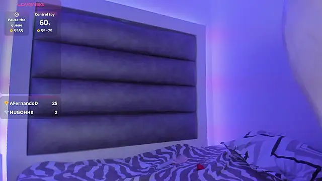 molly_meow_js - Molly_meow_js's free webcam