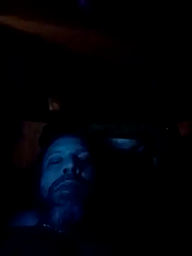 aceticpinscher - AceticPinscher's free webcam