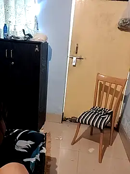 koziekylie - Koziekylie's free webcam