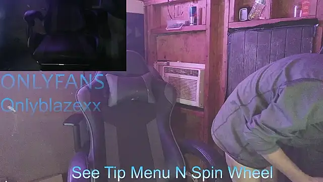 OnlyBlazexx webcam