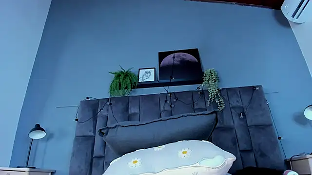 DulceAurora__ webcam