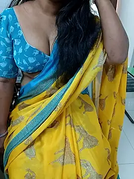 Nikitha_telugu