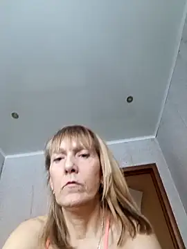 valerialight - ValeriaLight's free webcam