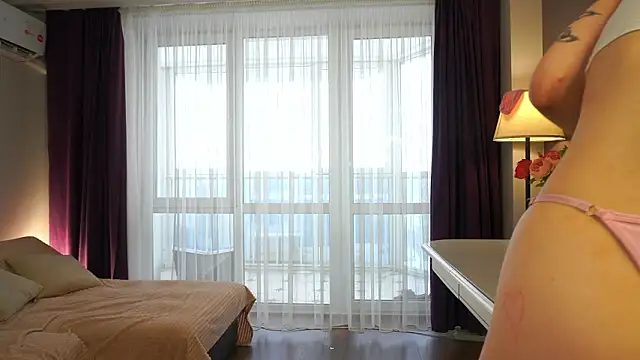 MaryroseRoeder webcam