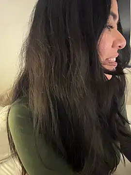 petitlumiere - PetitLumiere's free webcam