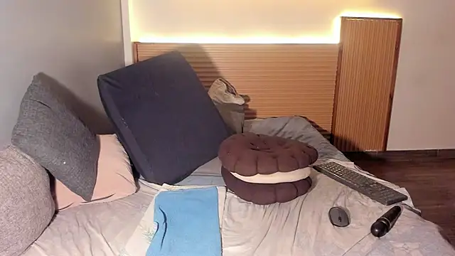 megan_dreamsss webcam