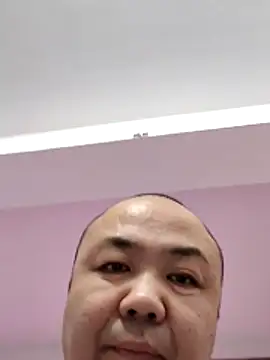 caige8888 (Ask my age) - 撸鸡吧，看屁用