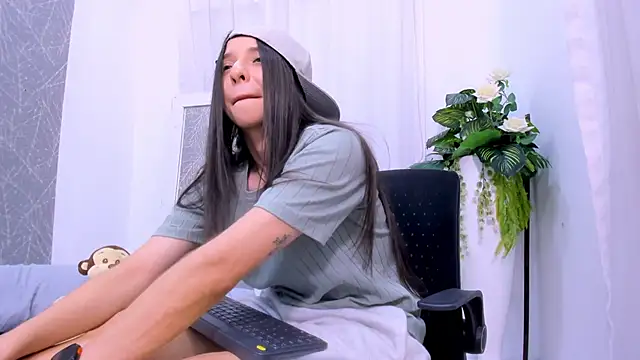 viictoriiasaenz - ViictoriiaSaenz's free webcam