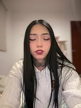 jioryovo - JIORYOvO's free webcam