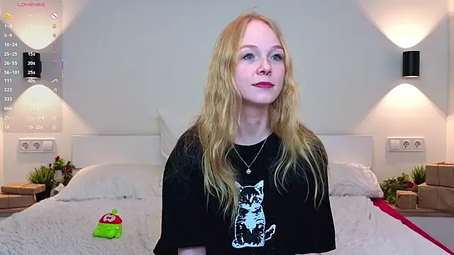 ghisllainewestler - GhisllaineWestler's free webcam