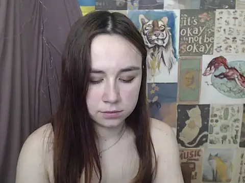 veryveryveryshy_ - VeryVeryVeryShy_'s free webcam