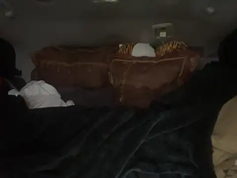 SlimeCrownzOut5 webcam