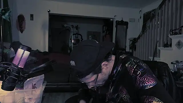 MasterDaddyCool webcam