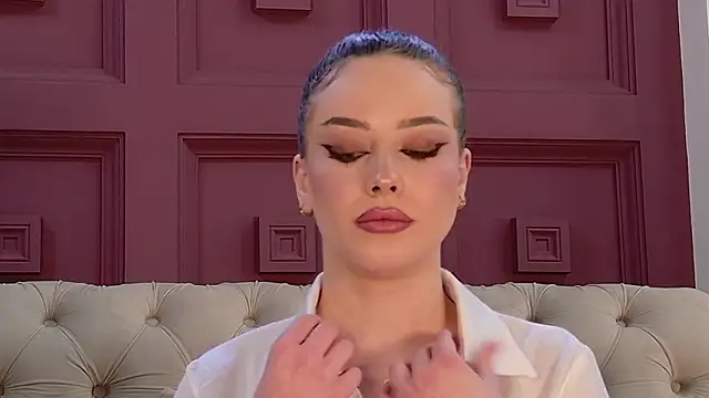 annesand - AnneSand's free webcam