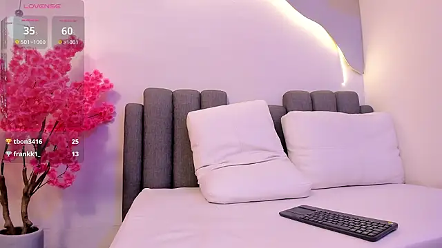 chlowe_taylor_ - Chlowe_Taylor_'s free webcam