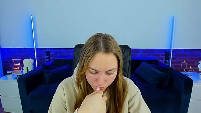 milaaddams - MilaAddams's free webcam