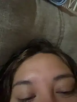 nailealipsglossy (F young) - Lovee