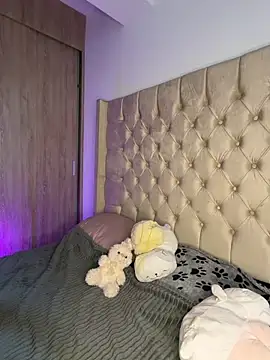 karymoron - Karymoron's free webcam