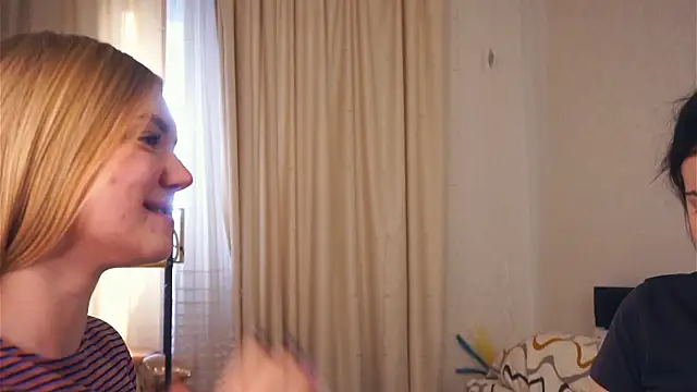 ellenreeves - EllenReeves's free webcam - UK Sex Cams