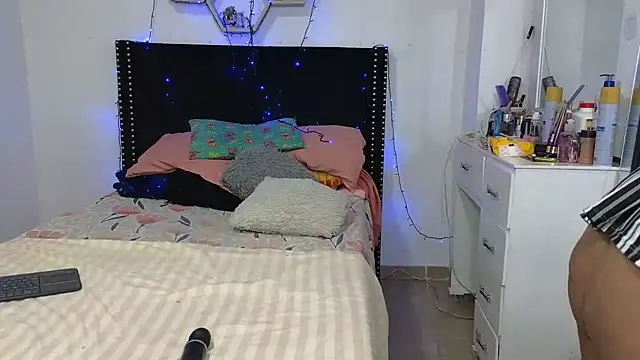 charlotte_077 webcam