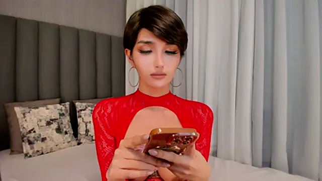 EmeraldGreyson webcam