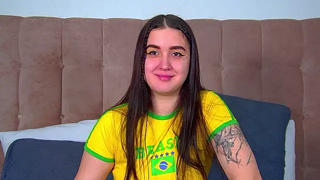 ChristinaMilton webcam