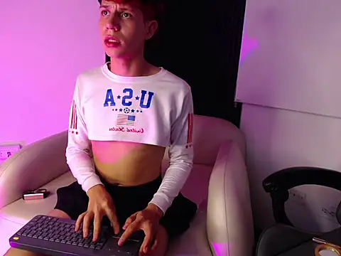 Philipp-Jones webcam