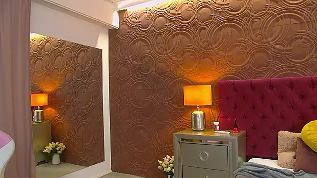 TaniaKaverina webcam