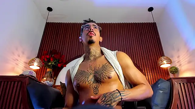 Donovan_Desmond webcam