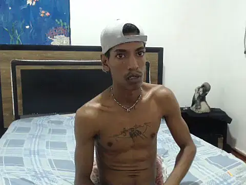 AlbertBigCock webcam